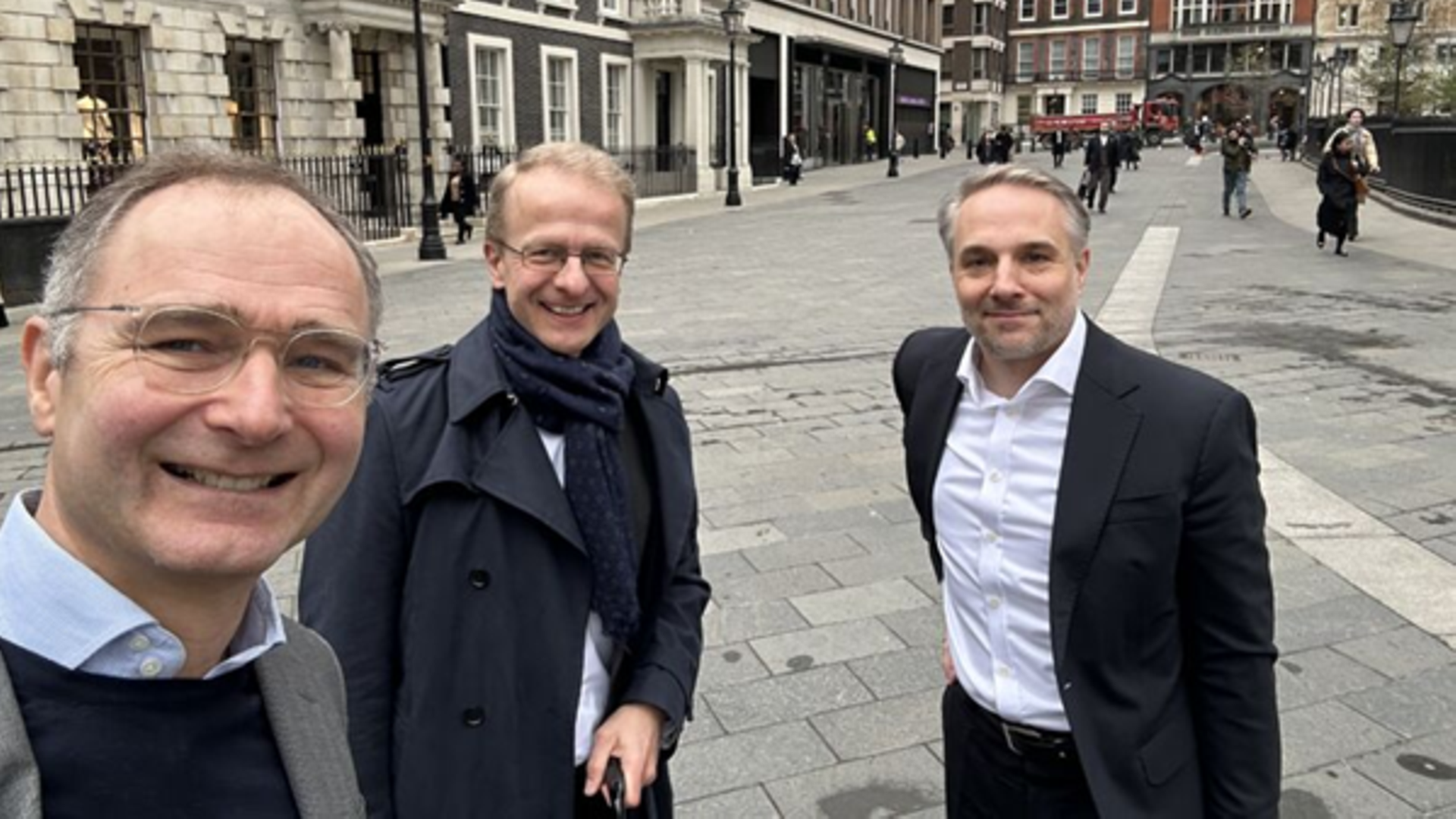 Stephan Leithner, CEO of Deutsche Börse Group, CFO Jens Schulte and Head of Investor Relations Jan Strecker