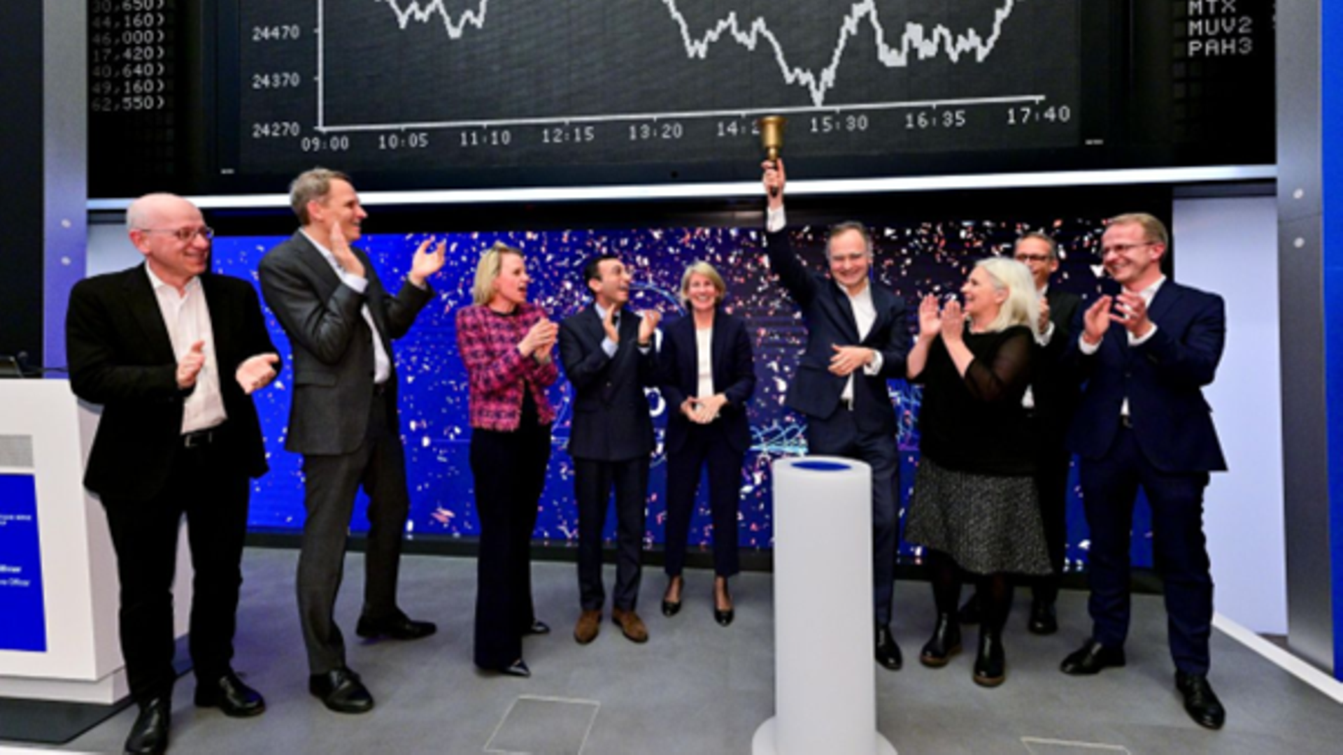 Deutsche Börse Group rings the bell 25 Years Since IPO